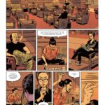 Douze - La bande annonce d'un huis clos haletant Editions Delcourt 5,45 k abonnés S'abonner 2 Partager Télécharger 134 vues 17 nov. 2023 Douze tueurs enfermés dans un hôtel. Un seul en sortira vivant. Avec ce huis clos haletant, Herik Hanna et Hervé Boivin signent un jeu de massacre hautement jubilatoire à l'humour aussi froid qu'une balle. Fin de la saison, le grand hôtel de luxe perdu dans les Alpes ferme ses portes... Mais pas pour tout le monde. Douze étranges invités font leur entrée. Agents gouvernementaux, anciens policiers, assassins professionnels, ils sont tous les invités de l'Hydre, un insaisissable tueur caché derrière son masque. Les hostilités peuvent commencer.