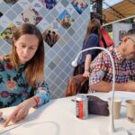 Marzena Sowa et Sylvain Savoia à la Foire du livre de Bruxelles 2024 (crédit photo : Damien CANTEAU) - Petit Pays (éditions Dupuis)