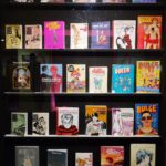 Exposition LGBTQcomics lettres d'amour à la bande dessinée à la Cité internationale de la BD d'Angoulême (Crédit photo : Comixtrip / Damien Canteau) - Irène Le Roy Ladurie, Jean-Paul Jennequin, Bastien Pépin